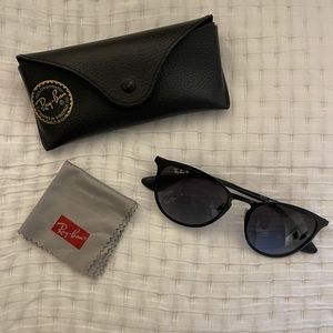 Ray Ban Erika Polarized Glasses